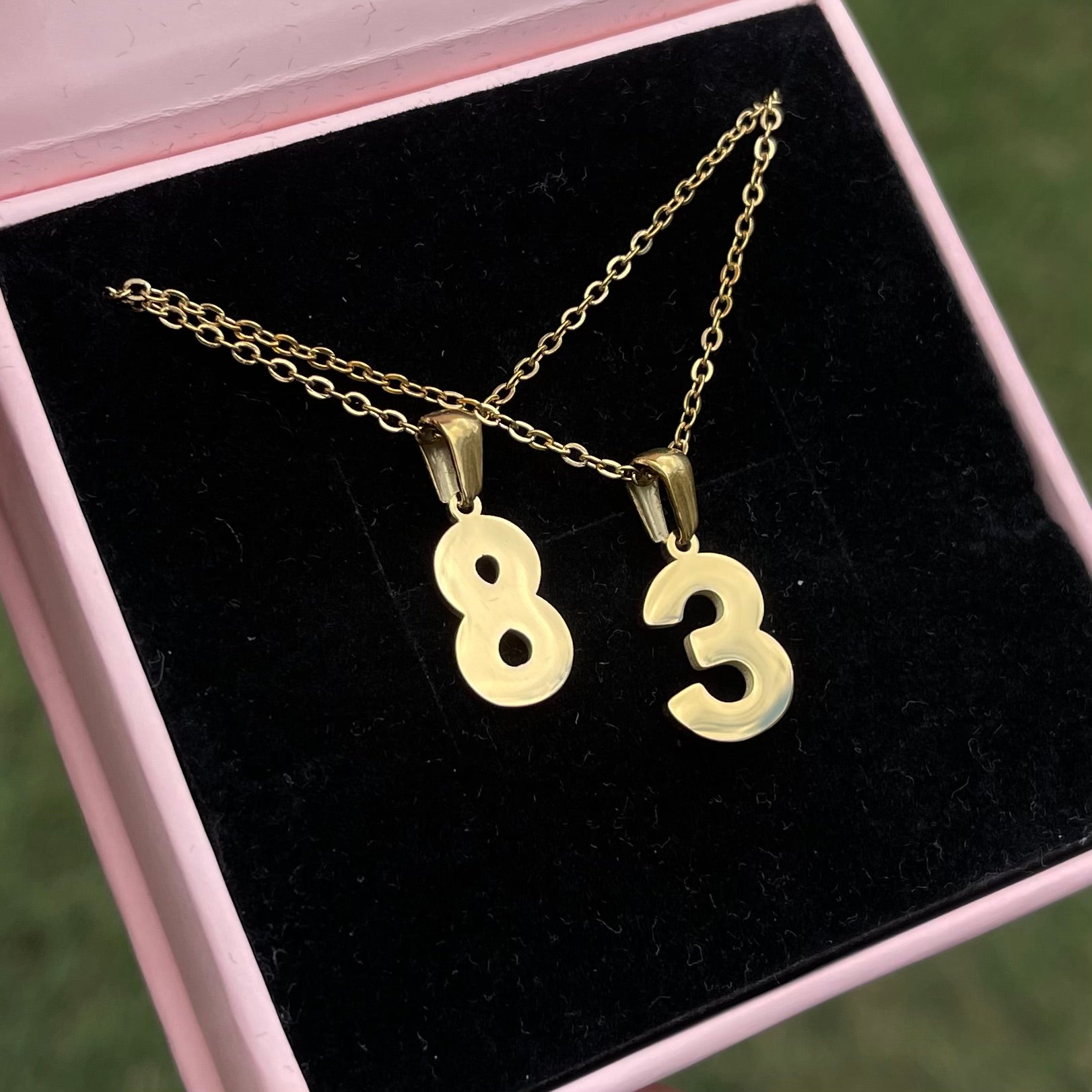 Number Necklace – Personalized Gold Pendant on Chain