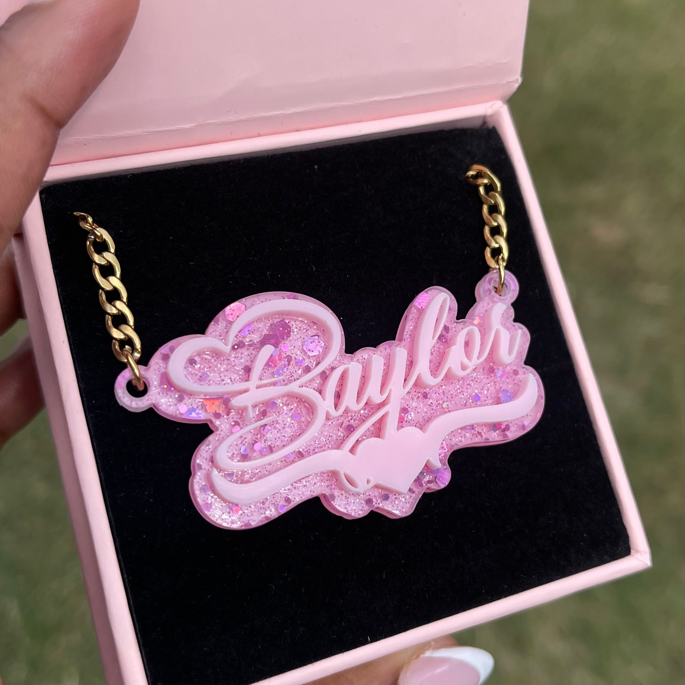 Mini Muse | Custom Color Name Necklace – Personalized Glitter Acrylic Pendant with Gold Chain