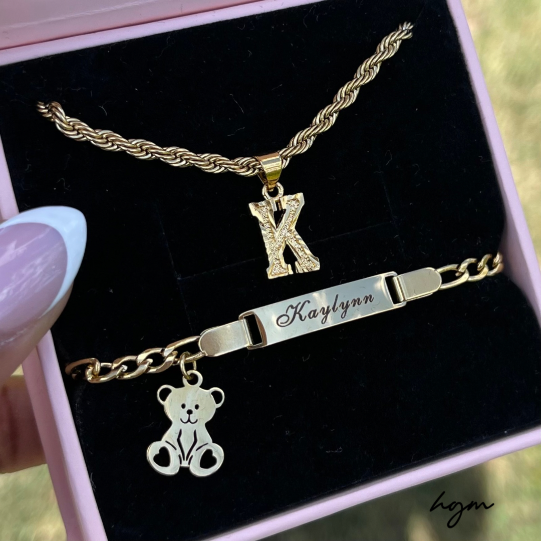 Mini muse 2 pc kid jewelry set / initial necklace & engraved bracelet with teddy bear